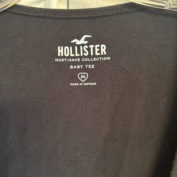 Hollister Black Tie Up Crop Tee - Size Medium - Picture 4 of 6